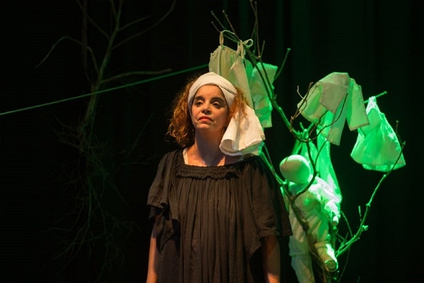 Este domingo continúa el ciclo de teatro en La Vieja Usina con una nueva función gratuita