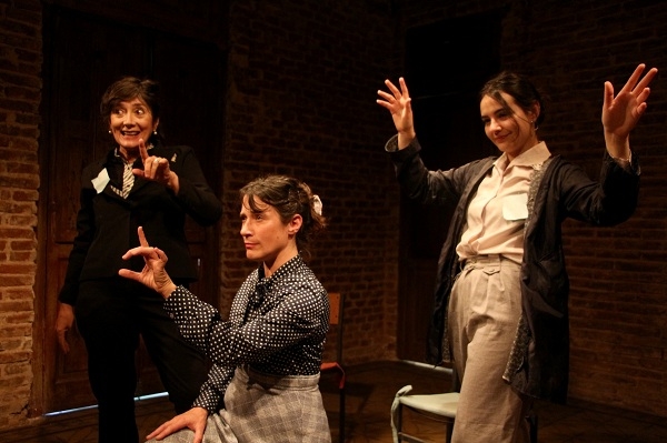 Se estrena &quot;La noche ha caído&quot; en Casa Boulevard / Sala Metamorfosis