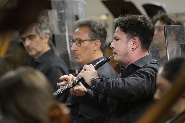 La Sinfónica de Entre Ríos presentará obras de Fauré, Marconi y Elgar en La Vieja Usina