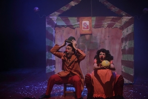 Vuelve VidayVuelta a Casa Boulevard/Sala Metamorfosis