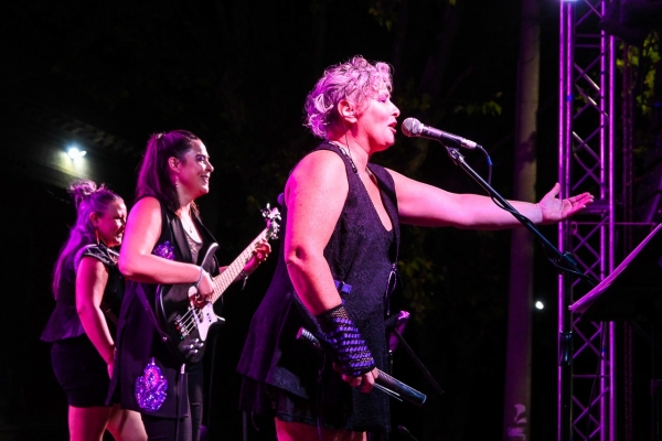 Con un festival popular se conmemoró el Día Internacional de la Mujer Trabajadora