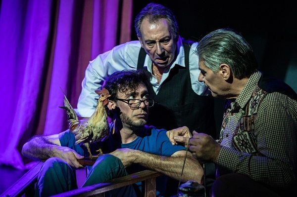 La obra &quot;Teatro Salvaje&quot; se presenta en La Hendija