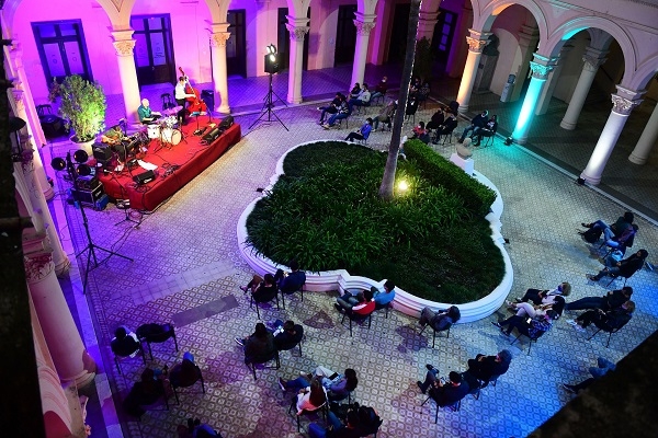 Vuelve la música al patio de la Casa de Gobierno