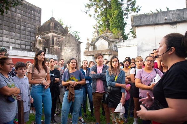 Este sábado continúa el ciclo Atardeceres en el Cementerio